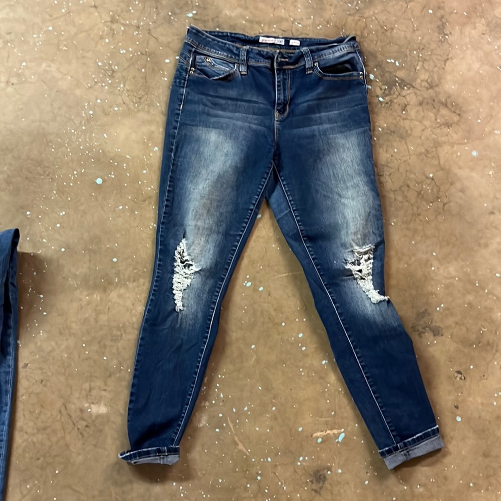 Women's YMI denim JeGGINS  size 13